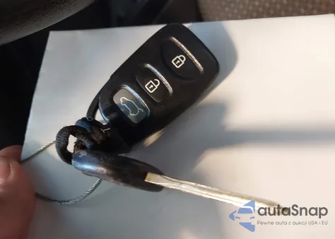 2012 Hyundai Elantra Touring Gls из США, поврежденный, VIN KMHDB8AE3CU144252